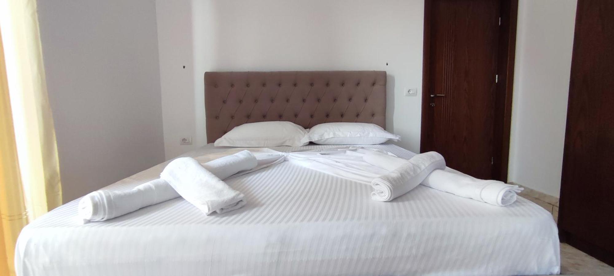 Shapa Guest house Ksamil